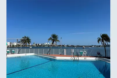 2910 Point East Dr #M609, Aventura, FL 33160 - Photo 22