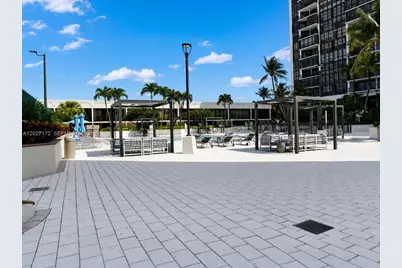 1925 Brickell Ave #D-1808, Miami, FL 33129 - Photo 100