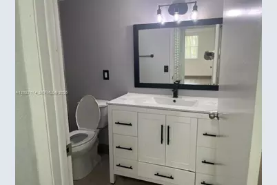 8215 Lake Dr #105, Doral, FL 33166 - Photo 10