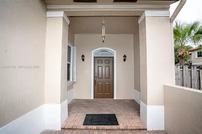 14372 NW 83rd Ave, Miami Lakes, FL 33016 - Photo 2
