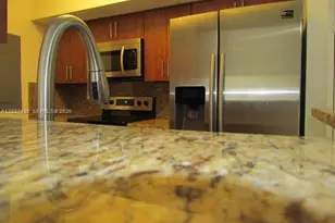 11700 SW 1st St, Pembroke Pines, FL 33025 - Photo 12
