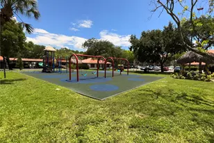 11700 SW 1st St, Pembroke Pines, FL 33025 - Photo 38