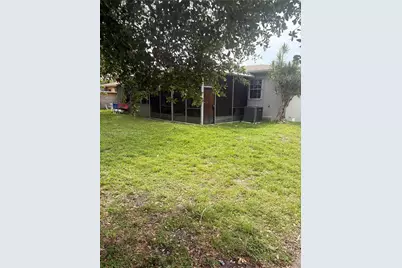1100 NW 110th St, Miami, FL 33168 - Photo 4