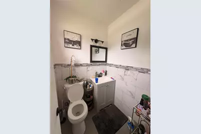 1100 NW 110th St, Miami, FL 33168 - Photo 10