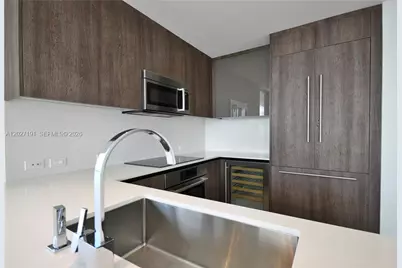 68 SE 6th St #2812, Miami, FL 33131 - Photo 8