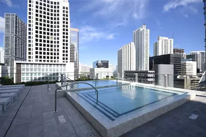 68 SE 6th St #2812, Miami, FL 33131 - Photo 22