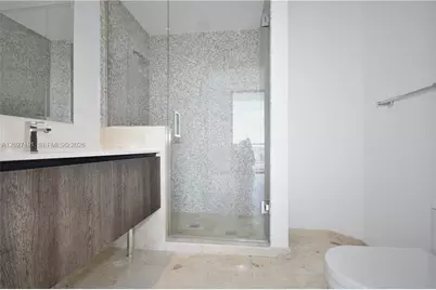 68 SE 6th St #2812, Miami, FL 33131 - Photo 10