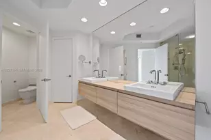 17301 Biscayne Blvd, North Miami Beach, FL 33160 - Photo 30