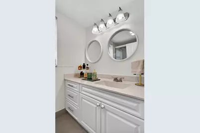 [Address not provided], Pompano Beach, FL 33069 - Photo 16