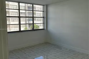 16710 NE 9th Ave, North Miami Beach, FL 33162 - Photo 8