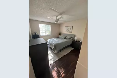 300 Cameron Dr, Weston, FL 33326 - Photo 32