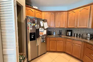 300 Cameron Dr, Weston, FL 33326 - Photo 12