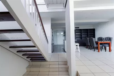 19200 NE 25th Ave #322C, Miami, FL 33180 - Photo 4