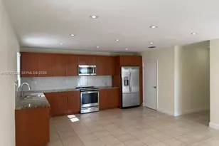 10245 SW 68th St, Miami, FL 33173 - Photo 2