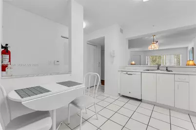9511 Weldon Cir #G308, Tamarac, FL 33321 - Photo 10