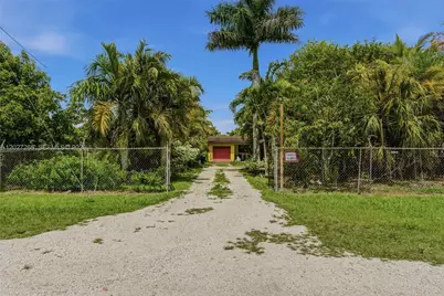 25800 SW 199th Ave, Homestead, FL 33031 - Photo 10