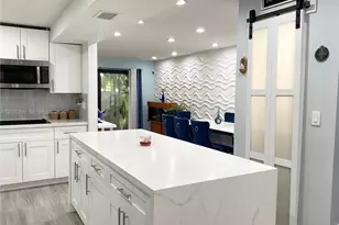 1502 NW 90th Way, Pembroke Pines, FL 33024 - Photo 20