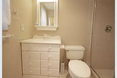 5621 SW 2nd Ct #101, Margate, FL 33068 - Photo 12