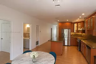 1101 NE 2nd St, Hallandale Beach, FL 33009 - Photo 4