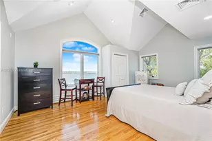 30 Aviva Ct, New York, NY 10307 - Photo 44