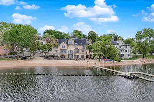 30 Aviva Ct, New York, NY 10307 - Photo 2
