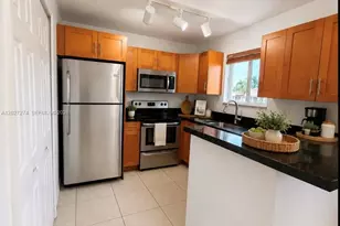 995 NE 34th Ave, Homestead, FL 33033 - Photo 12