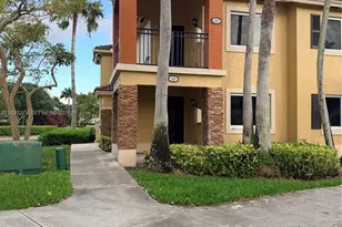 995 NE 34th Ave, Homestead, FL 33033 - Photo 2