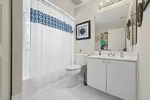 1532 NW 133rd Ave, Pembroke Pines, FL 33028 - Photo 40