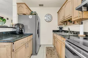 1900 NW 131st St, Miami, FL 33167 - Photo 12