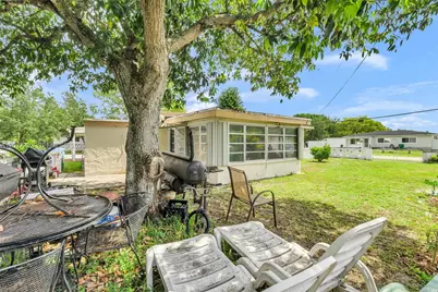1900 NW 131st St, Miami, FL 33167 - Photo 18