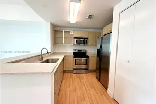 350 NE 24th St, Miami, FL 33137 - Photo 2