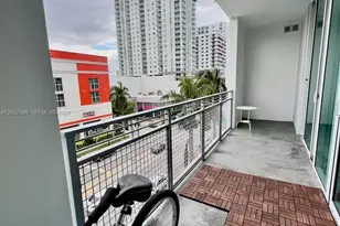 350 NE 24th St, Miami, FL 33137 - Photo 10