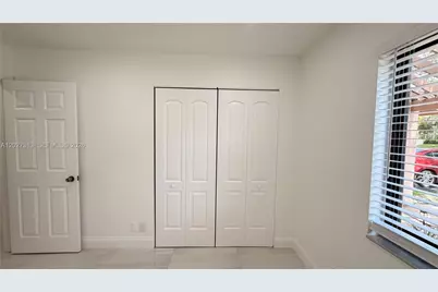 36 Chestnut Cir #36, Cooper City, FL 33026 - Photo 14