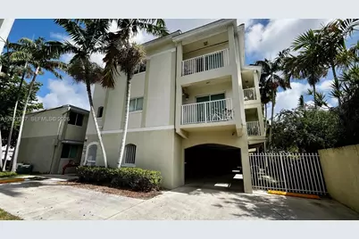 1025 SW 7th Ave #5, Miami, FL 33130 - Photo 6