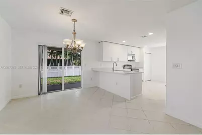6188 Azalea Cir, West Palm Beach, FL 33415 - Photo 8