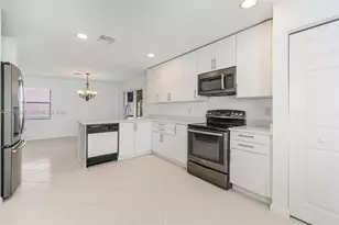 6188 Azalea Cir, West Palm Beach, FL 33415 - Photo 12