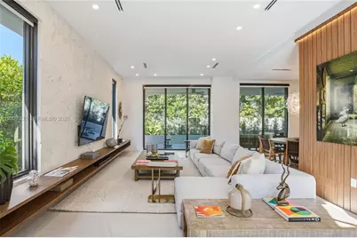 4354 Alton Rd, Miami Beach, FL 33140 - Photo 10