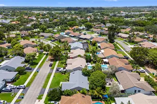 14641 Kirsten Ct, Davie, FL 33325 - Photo 60