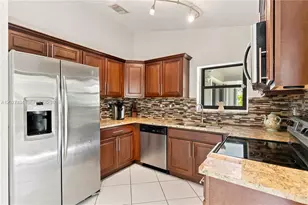 14641 Kirsten Ct, Davie, FL 33325 - Photo 20