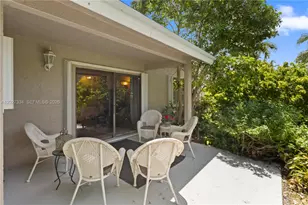 14641 Kirsten Ct, Davie, FL 33325 - Photo 38