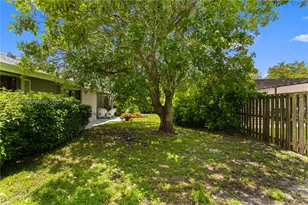 14641 Kirsten Ct, Davie, FL 33325 - Photo 38
