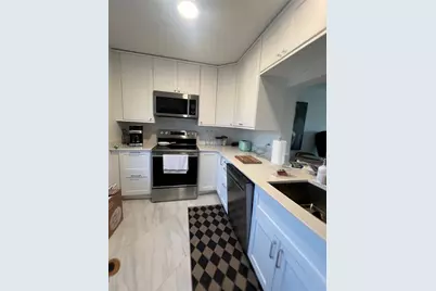 1000 NE 14th Ave #408, Hallandale Beach, FL 33009 - Photo 8