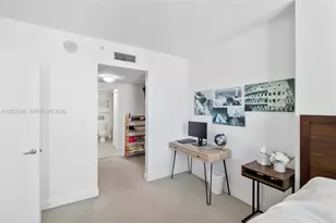 1750 N Bayshore Dr, Miami, FL 33132 - Photo 10