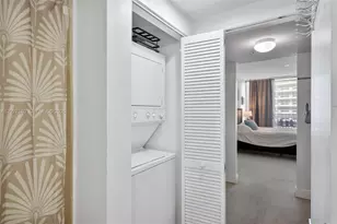 1750 N Bayshore Dr, Miami, FL 33132 - Photo 14
