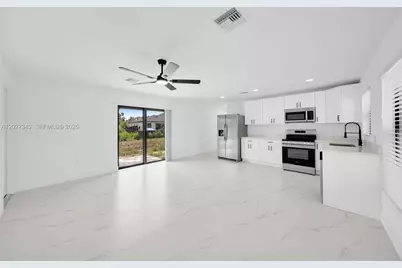 4987 Fairway Ct #4987, Lehigh Acres, FL 33971 - Photo 2