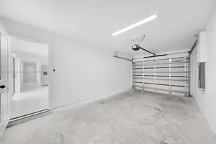 4987 Fairway Ct, Lehigh Acres, FL 33971 - Photo 6