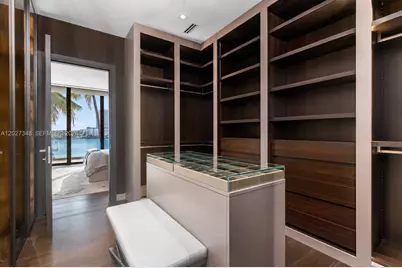 16470 NE 30th Ave, North Miami Beach, FL 33160 - Photo 28