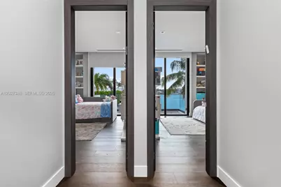 16470 NE 30th Ave, North Miami Beach, FL 33160 - Photo 32