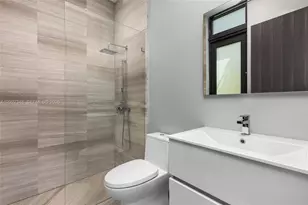 16470 NE 30th Ave, North Miami Beach, FL 33160 - Photo 48