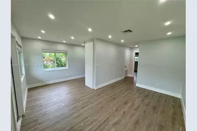 2631 SW 13th Ave, Fort Lauderdale, FL 33315 - Photo 2